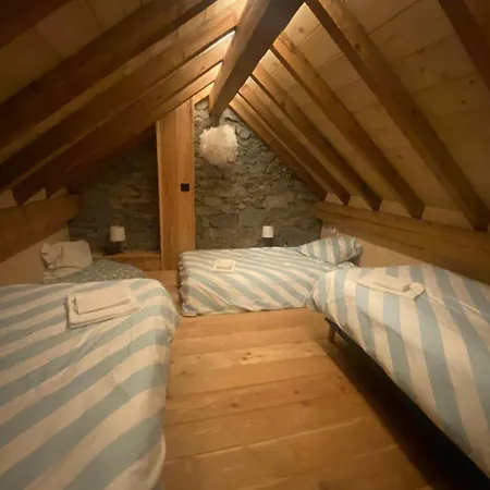 Apartment Les Greniers D Arplane Fourneaux (Savoie)