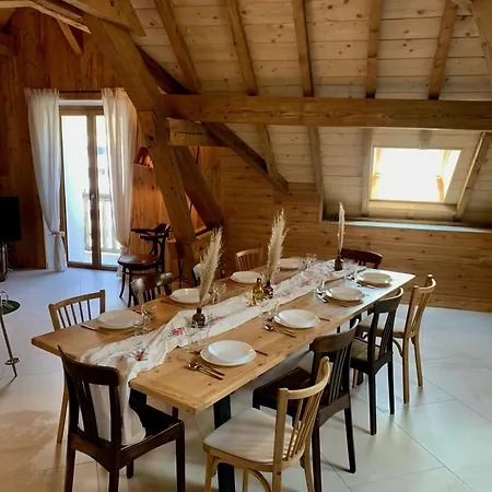 Les Greniers D Arplane Apartamento